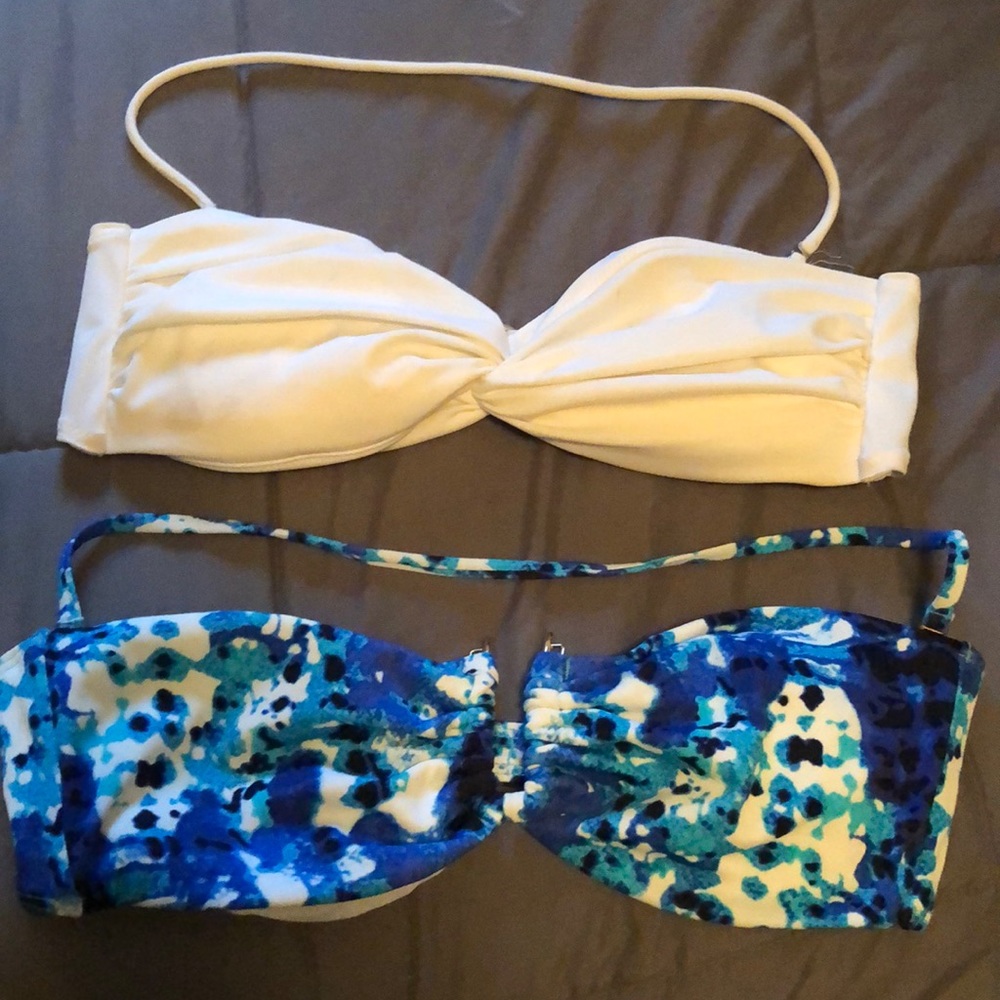 2 set swim tops.